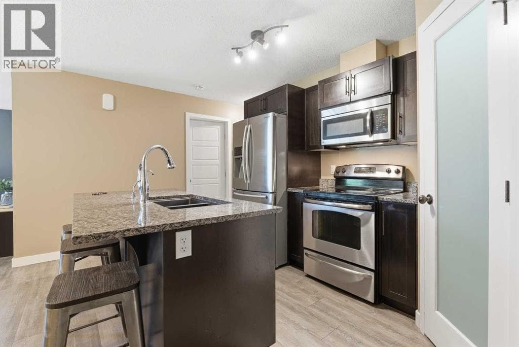 12101, 2781 Chinook Winds Drive SW — photo 4