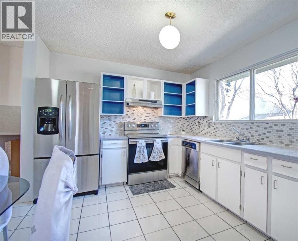 6307 Thornaby Way NW — photo 2
