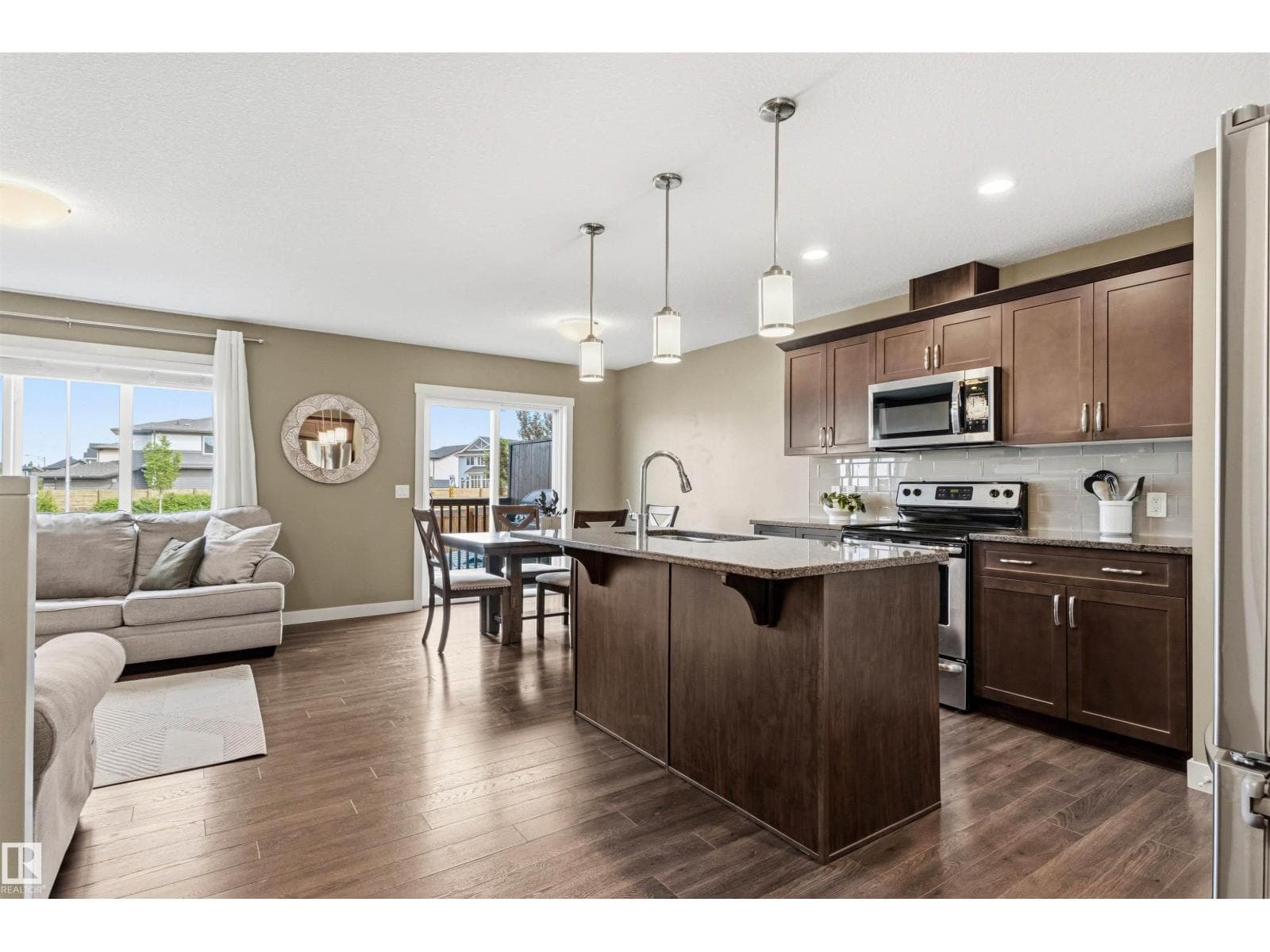 2220 CASEY CR SW — photo 3