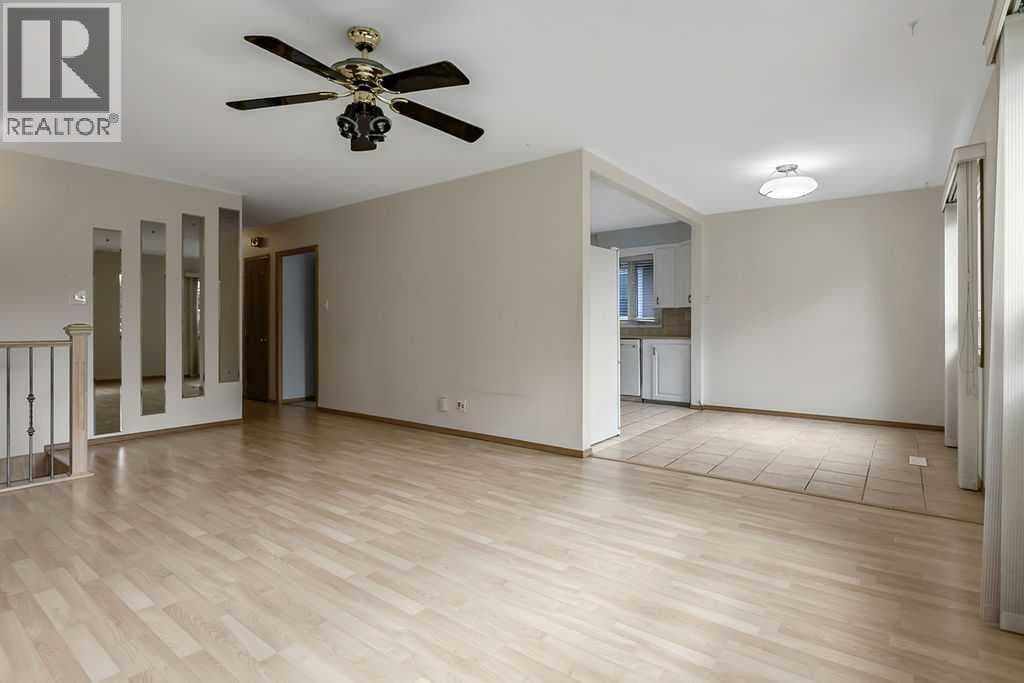 1007 Mackid Road NE photo 6