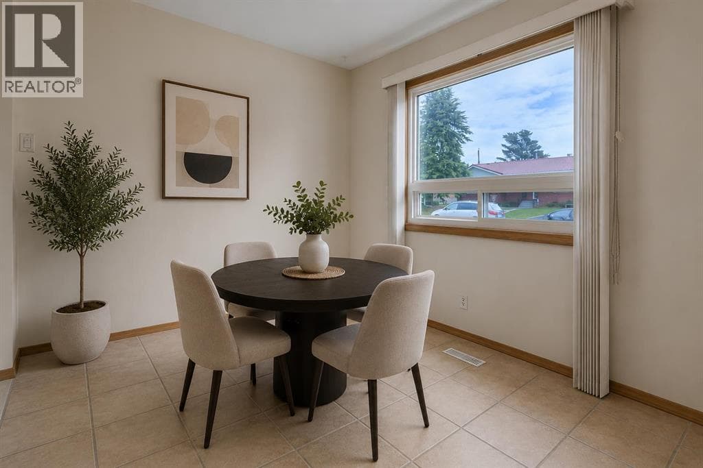 1007 Mackid Road NE photo 9