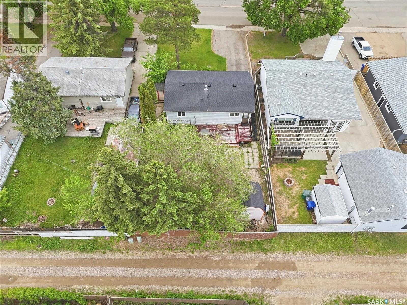 1305 W AVENUE N — photo 3