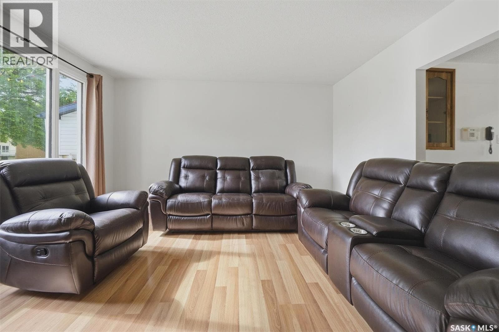 1305 W AVENUE N — photo 5