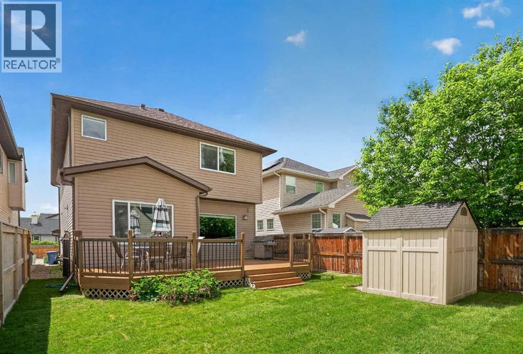 237 Brightonwoods Gardens SE — photo 2