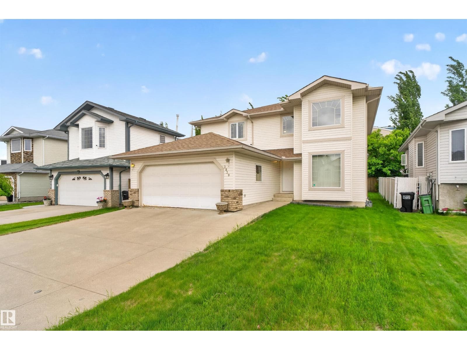 2839 151A AV NW — photo 3