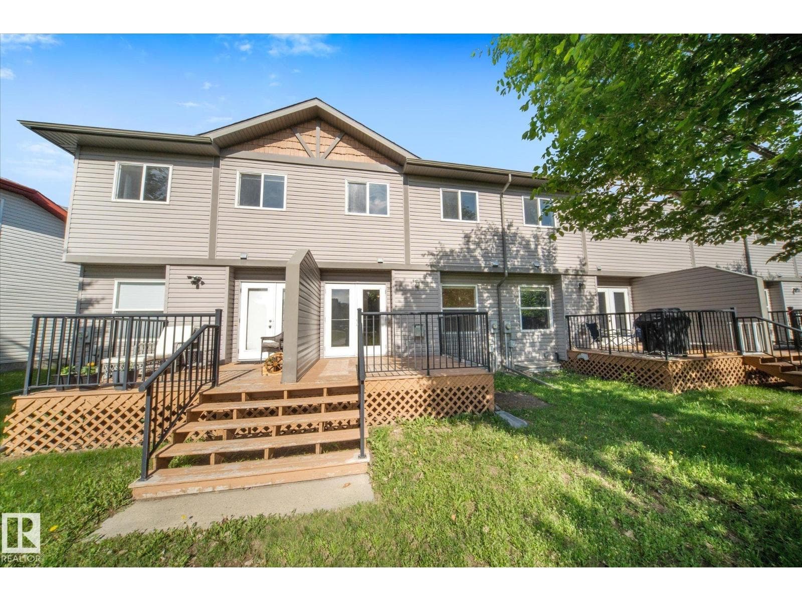 #67 15 WOODSMERE — photo 4