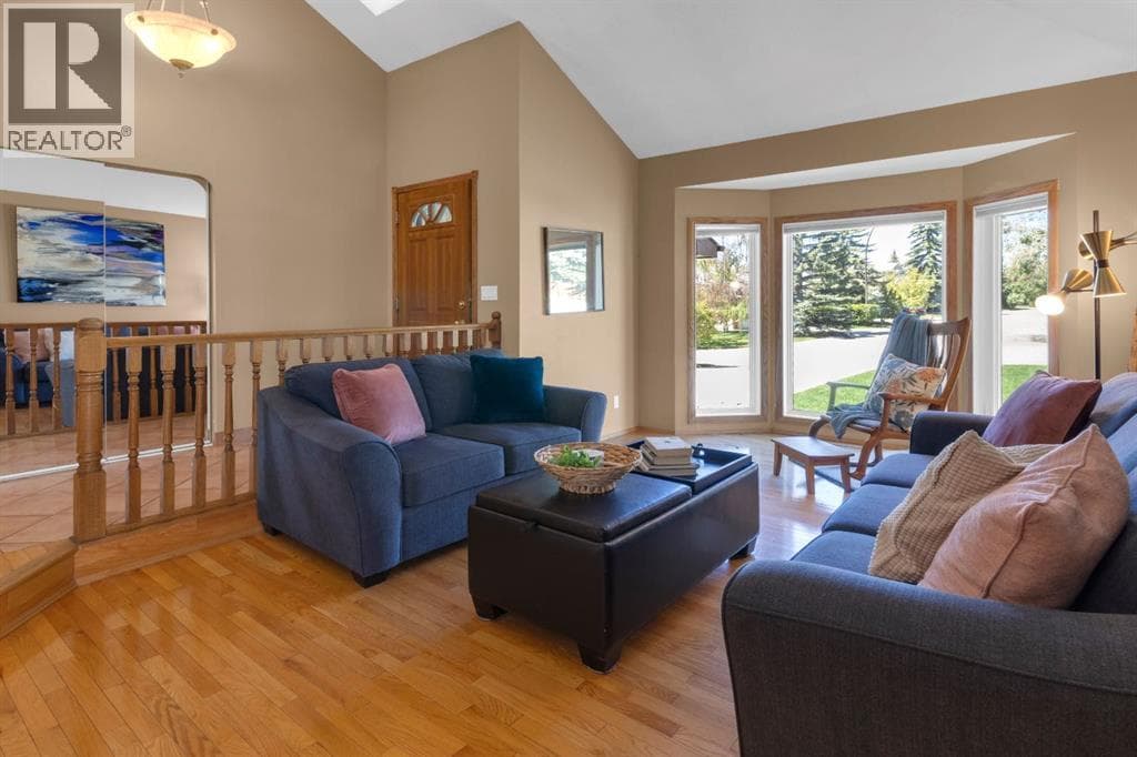 147 Hawkcliff Way NW — photo 5