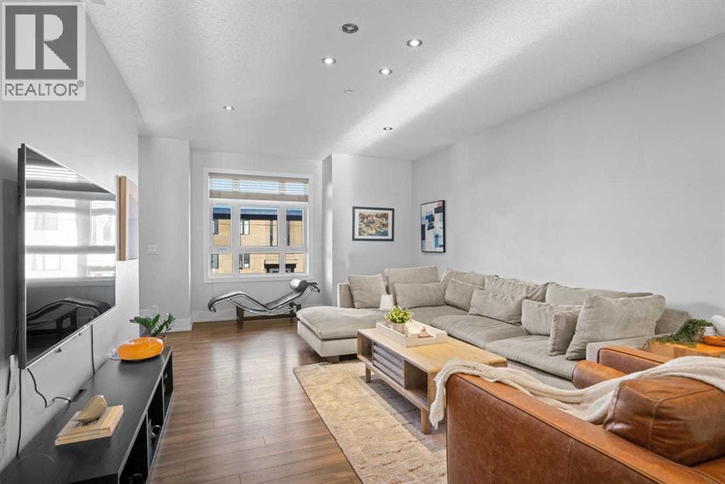 1511 23 Avenue SW — photo 2