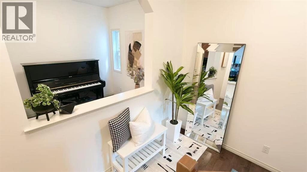 44 Aspen Hills Close SW — photo 4