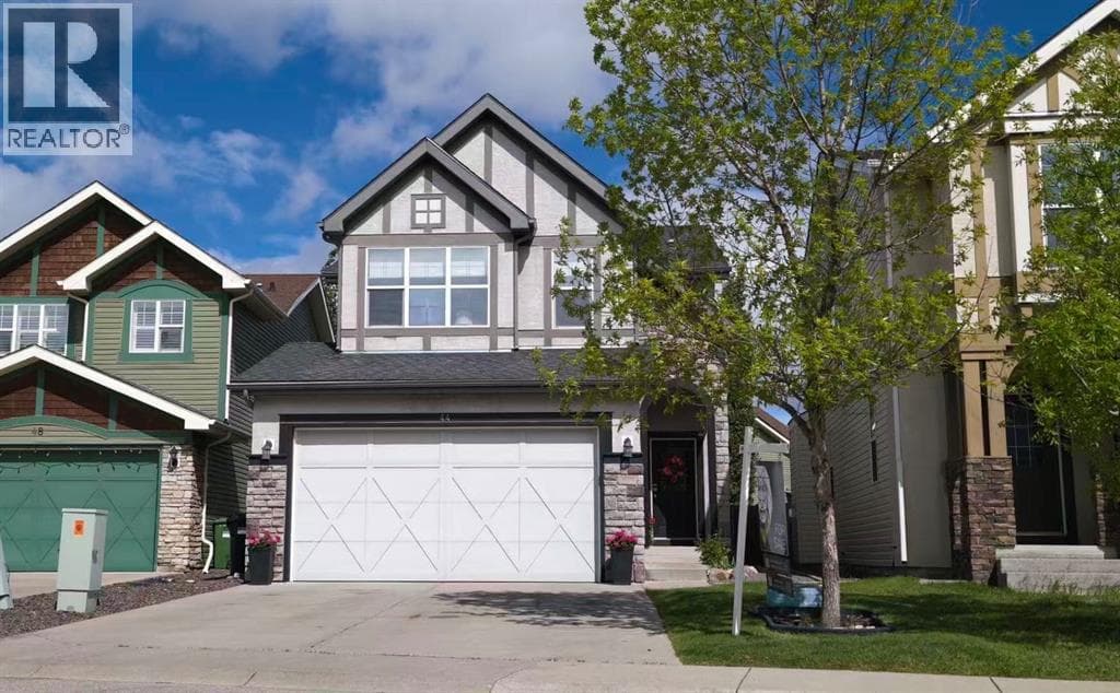44 Aspen Hills Close SW — photo 2
