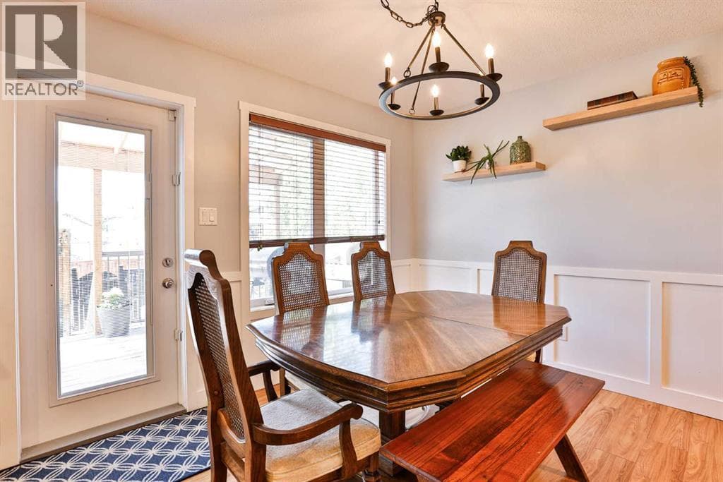 287 Firelight Crescent W — photo 5