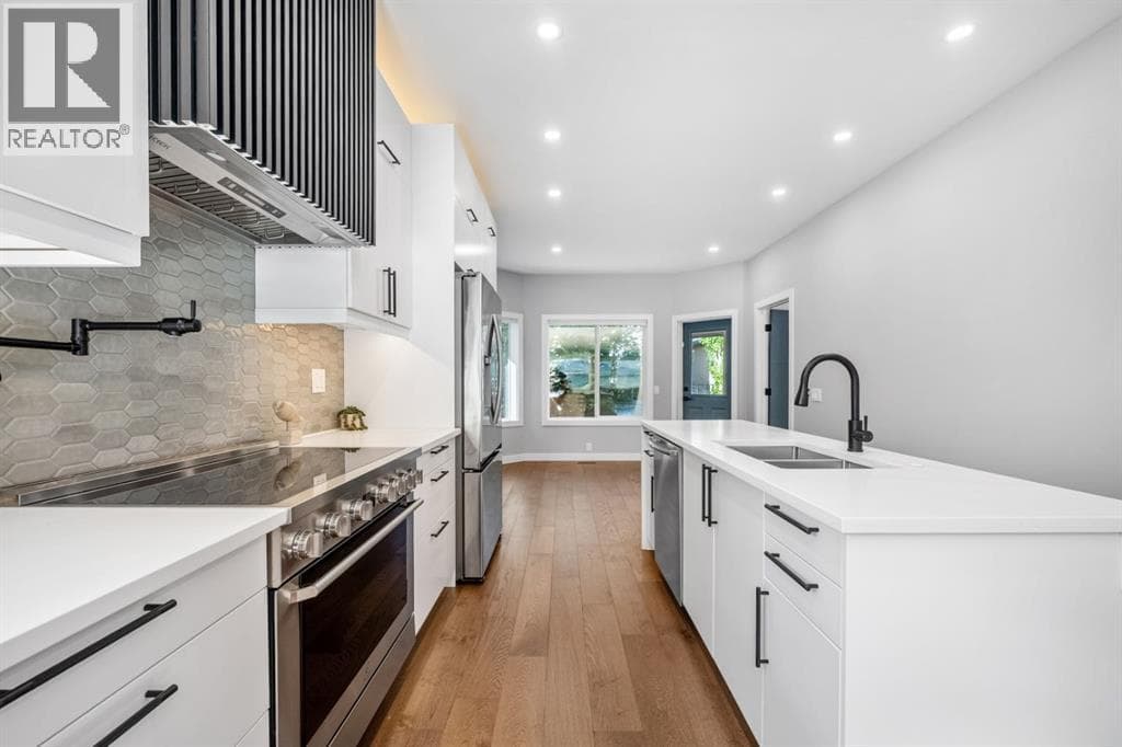 3223 Signal Hill Drive SW — photo 5