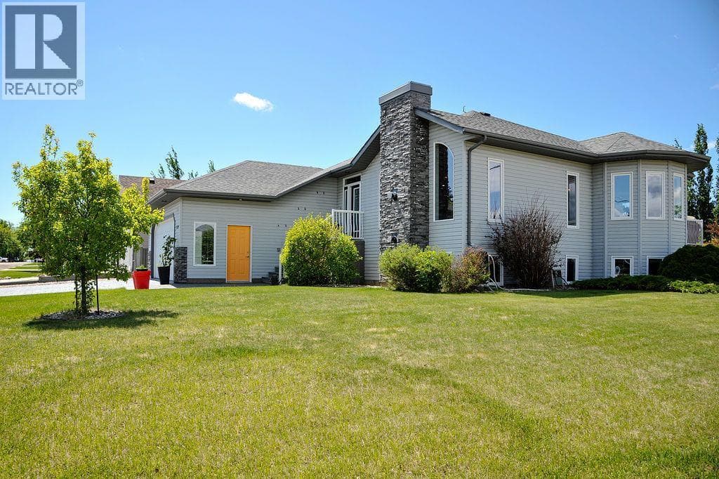 5134 53 Street — photo 3