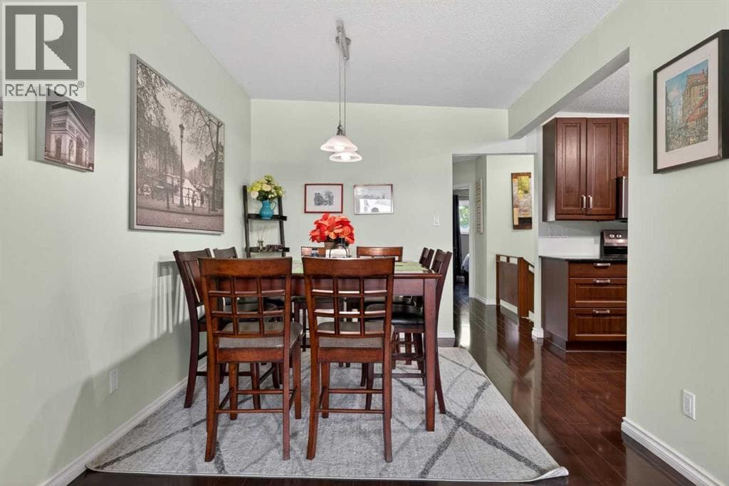 2621 11 Avenue SE — photo 5