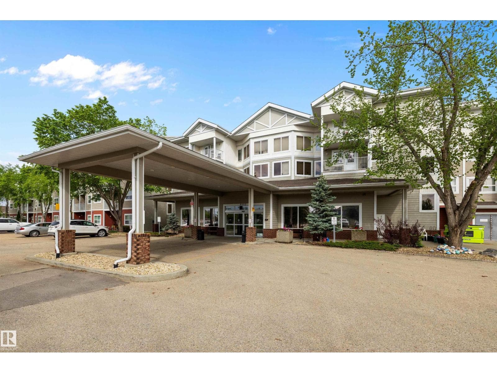 #434 8802 SOUTHFORT DR