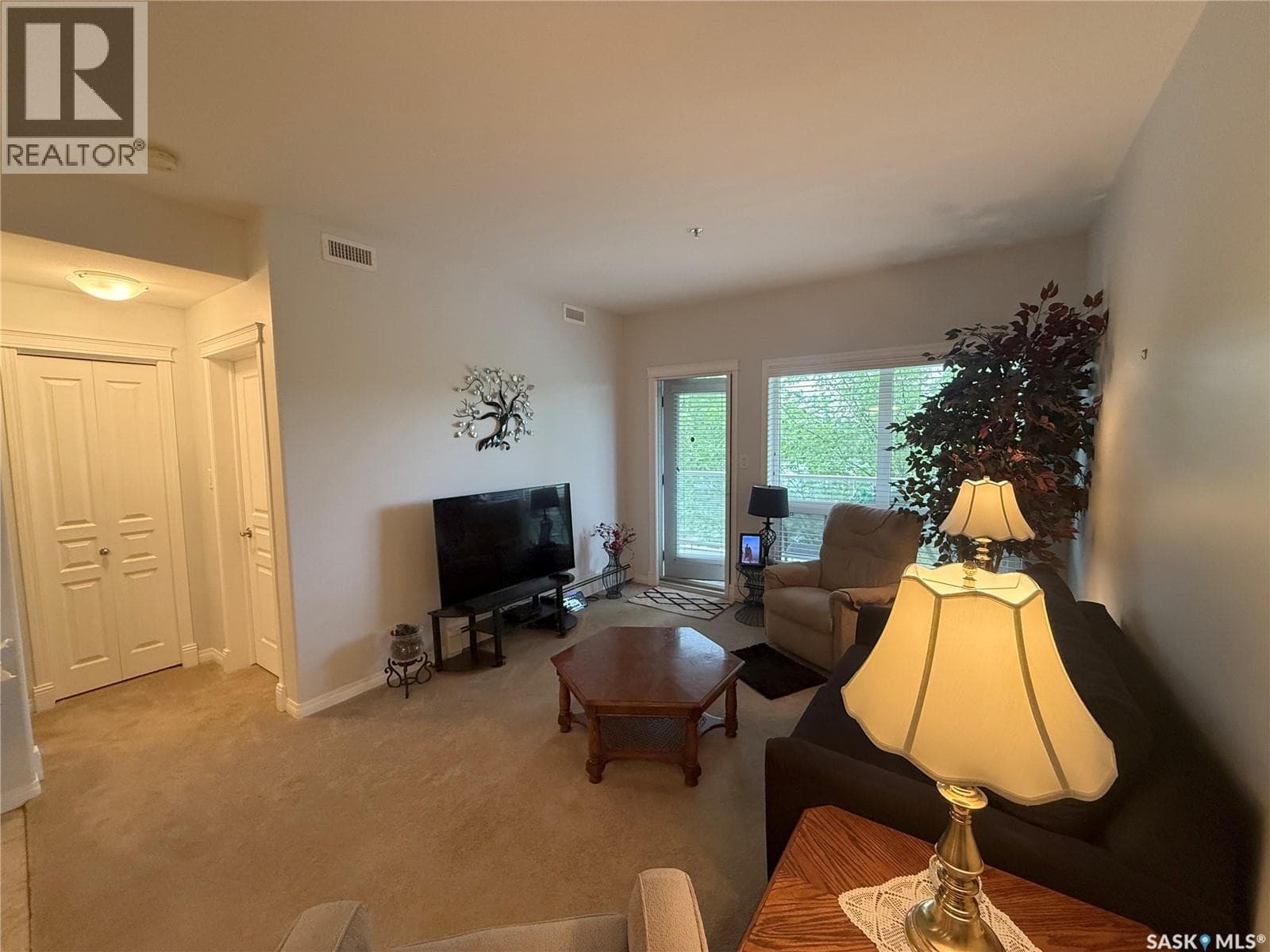 313 102 Armistice WAY — photo 4