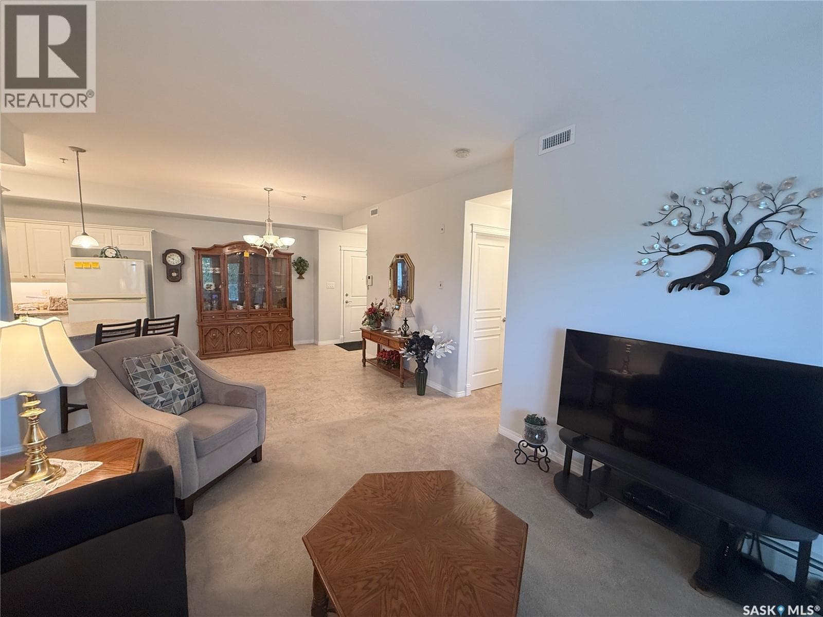 2 bed 2 bath single family at 313 102 Armistice WAY — $329,900 — photo 6