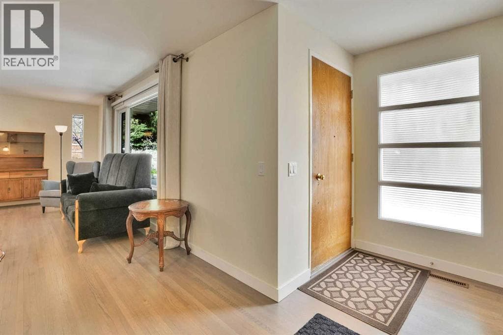 2704 Chandler Road NW — photo 3