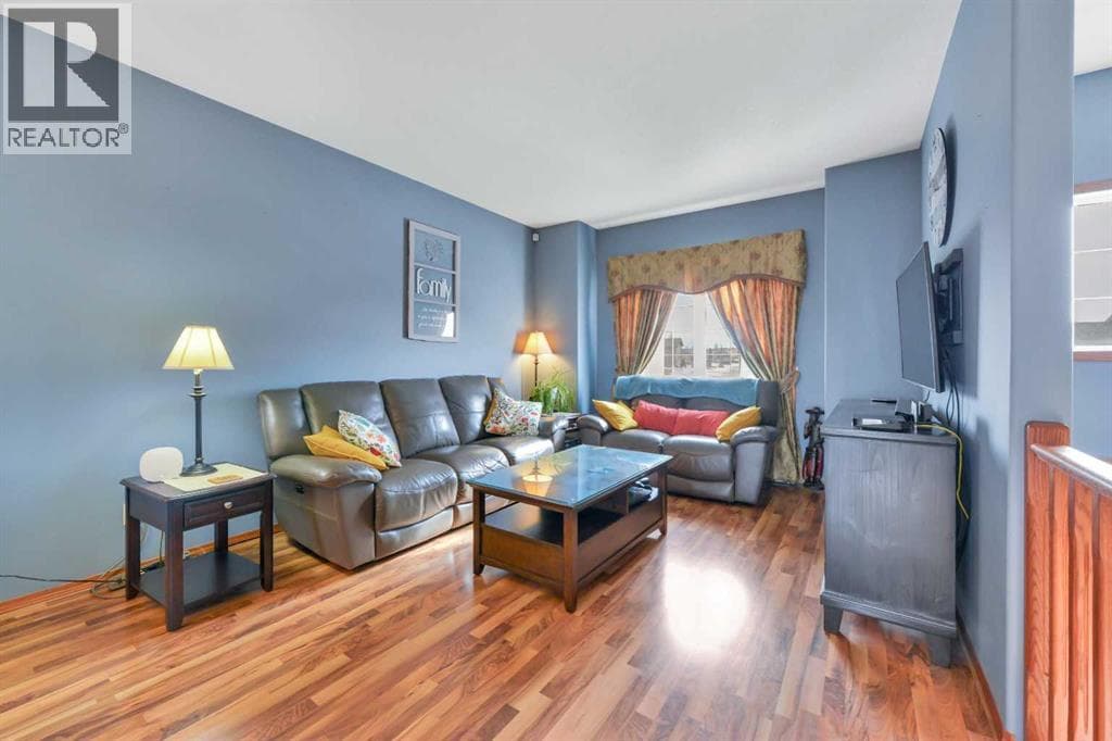 191 Inglewood Drive — photo 3