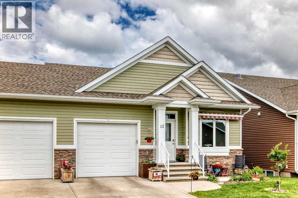 12 Beardsley Crescent