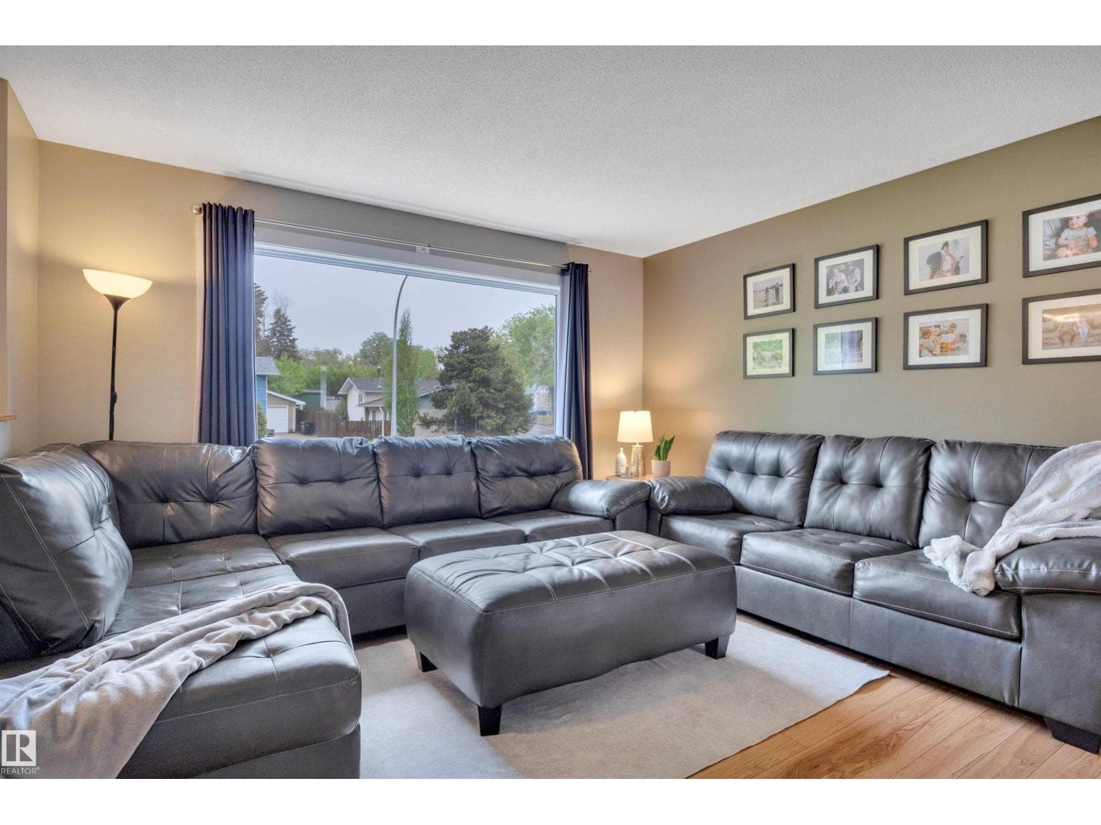 76 MERRYWOOD CR — photo 3