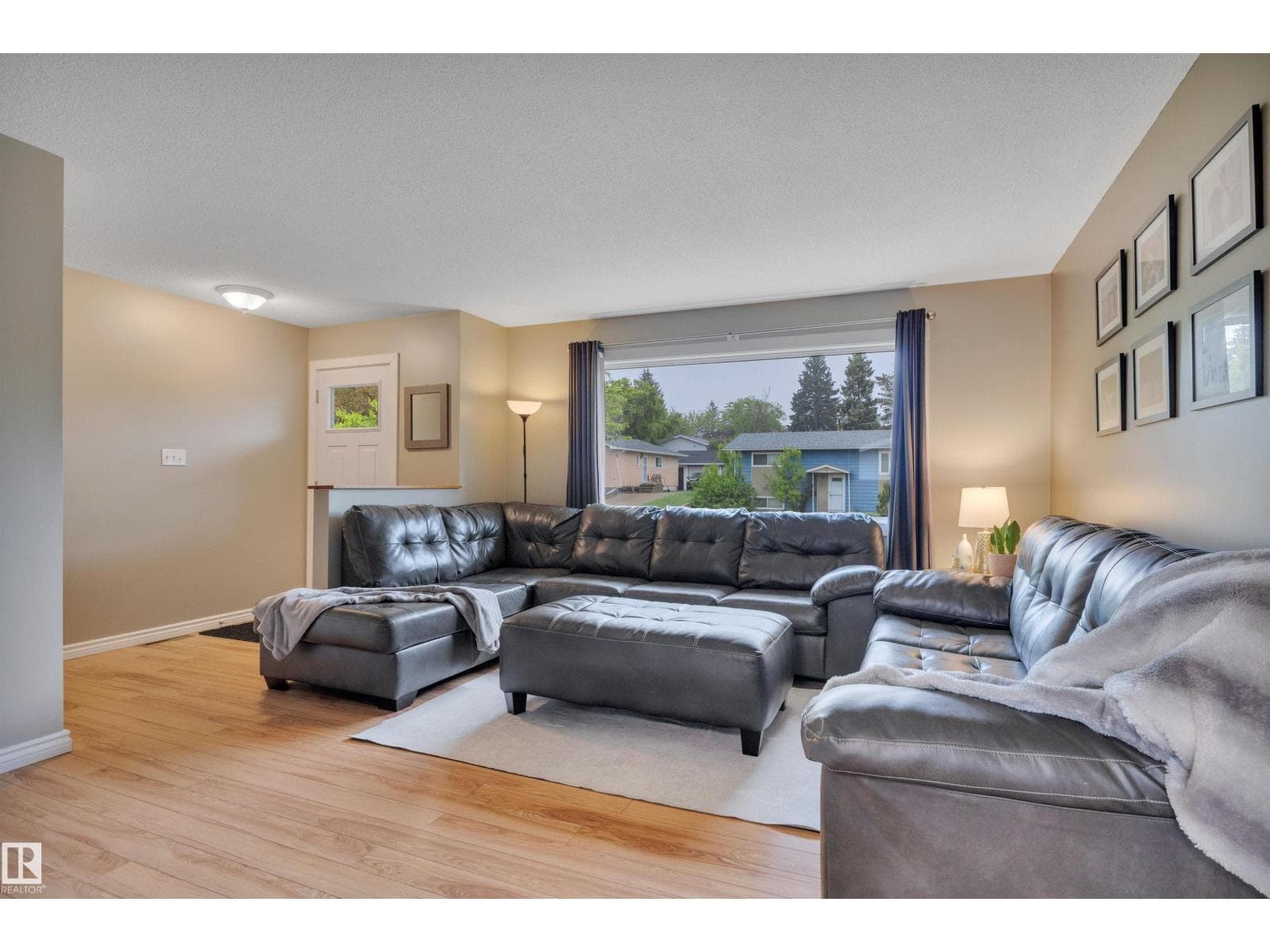 76 MERRYWOOD CR — photo 4