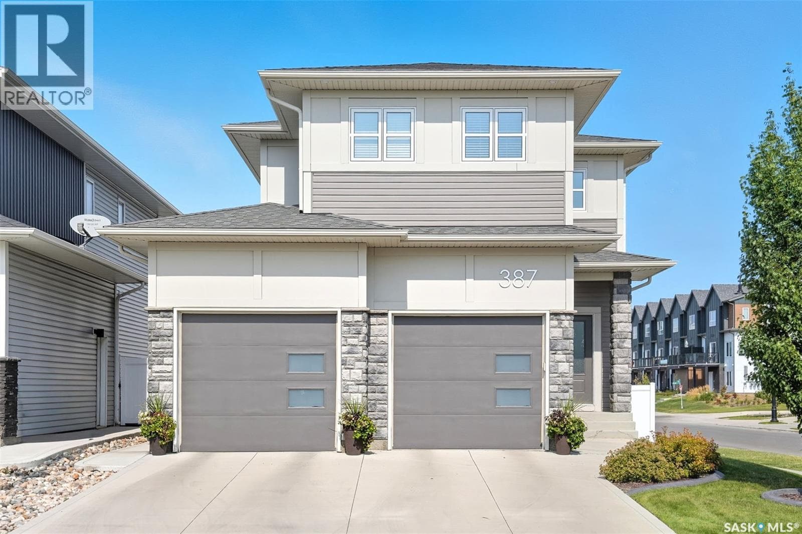387 Underhill BEND
