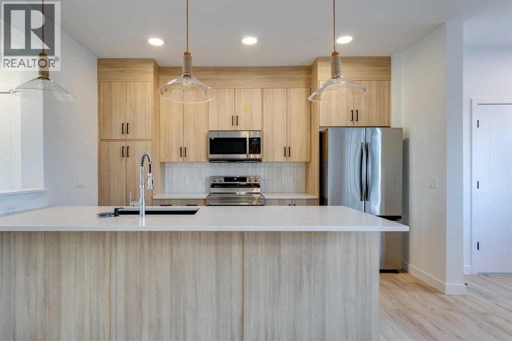 2425 Creeker Lane