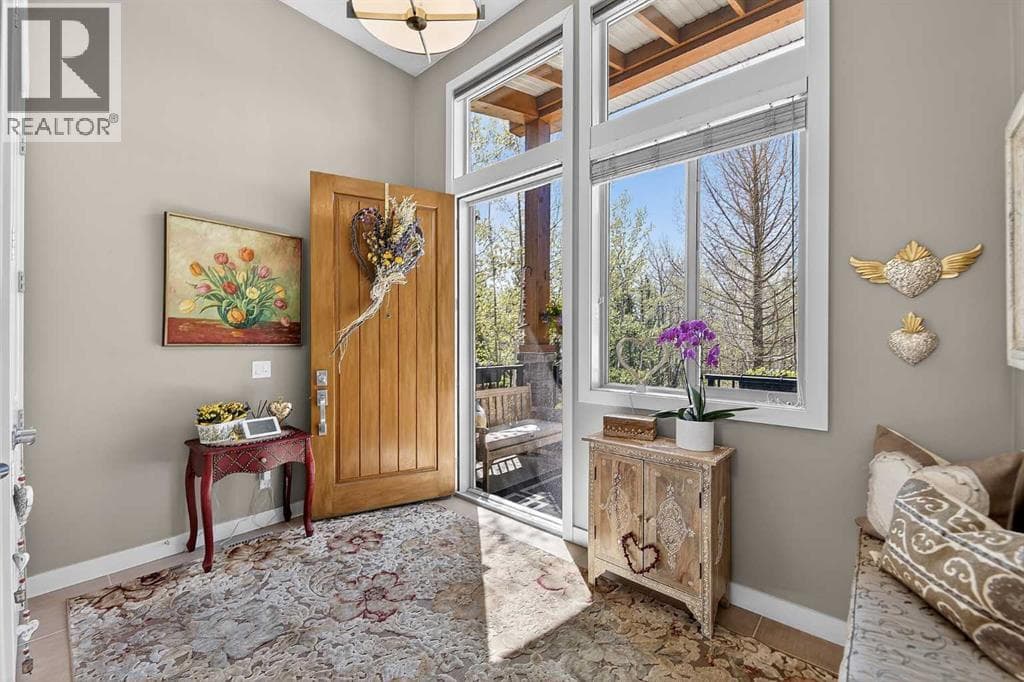 43 Cortina Villas SW — photo 4