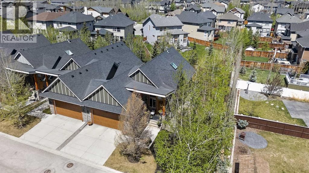 43 Cortina Villas SW — photo 2