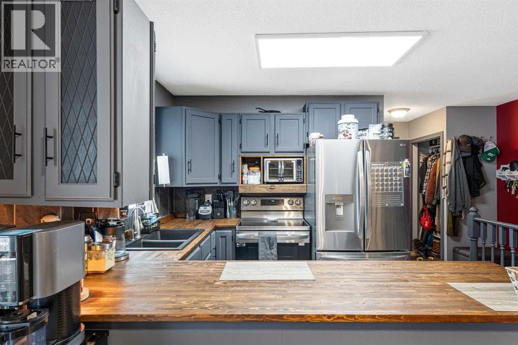 207 7 Avenue — photo 4