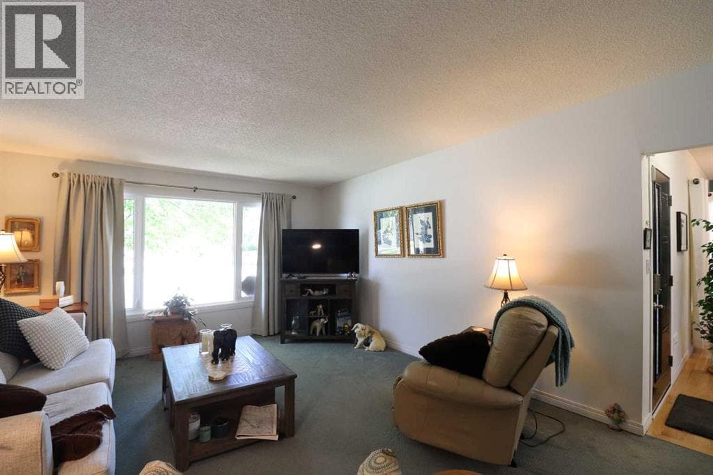 1723 Lakemount Boulevard S — photo 5
