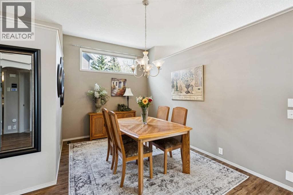 230 Royal Oak Place NW — photo 4