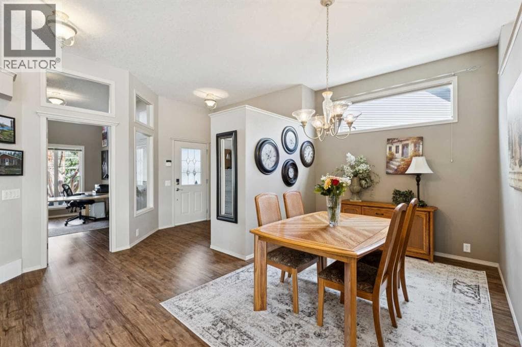 230 Royal Oak Place NW — photo 5