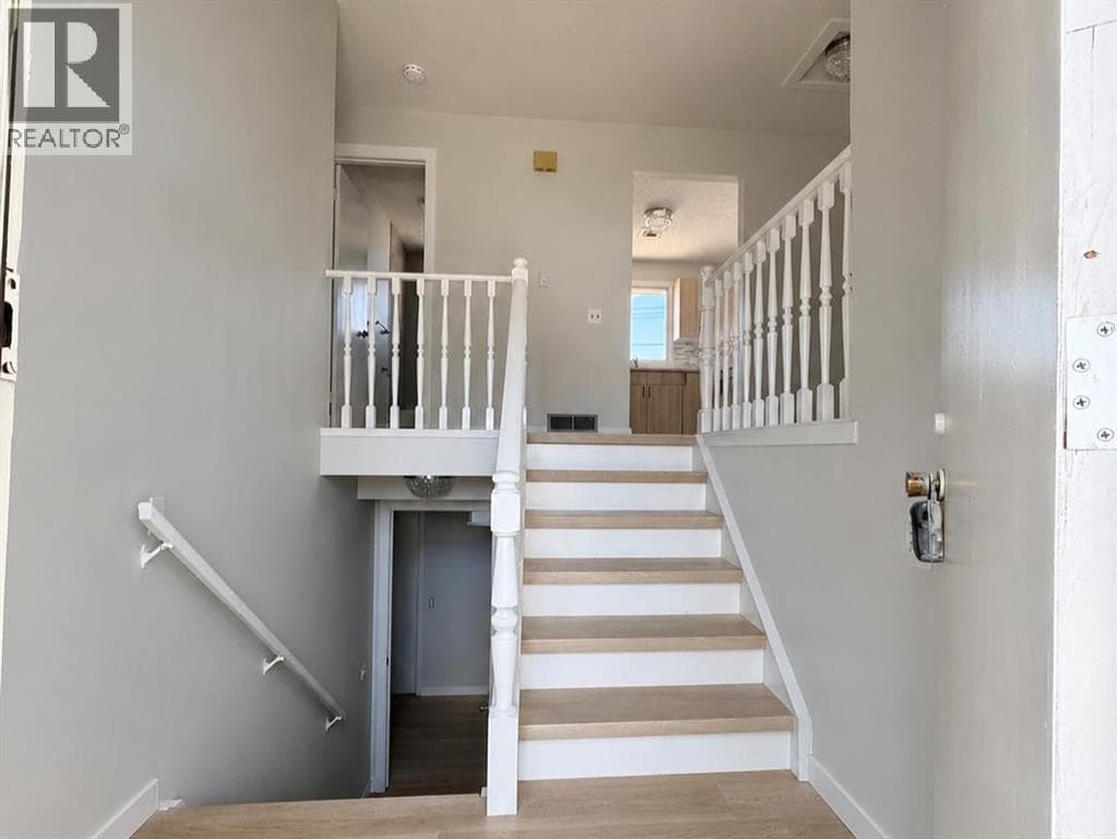 215 Penbrooke Way SE — photo 4