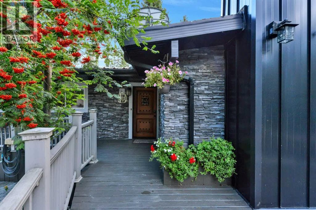 9 Cronquist Close — photo 3