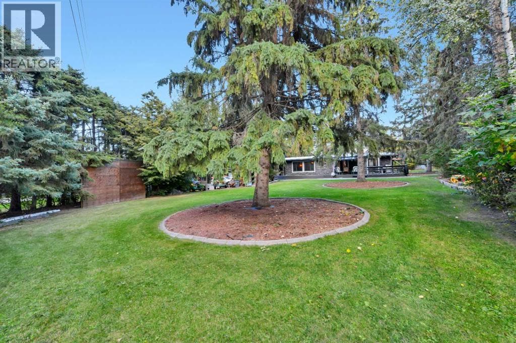 9 Cronquist Close — photo 5