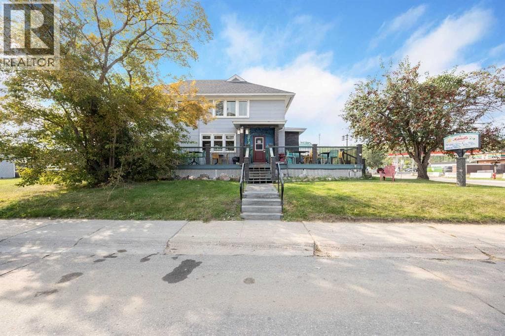 10015 MAIN Street — photo 2