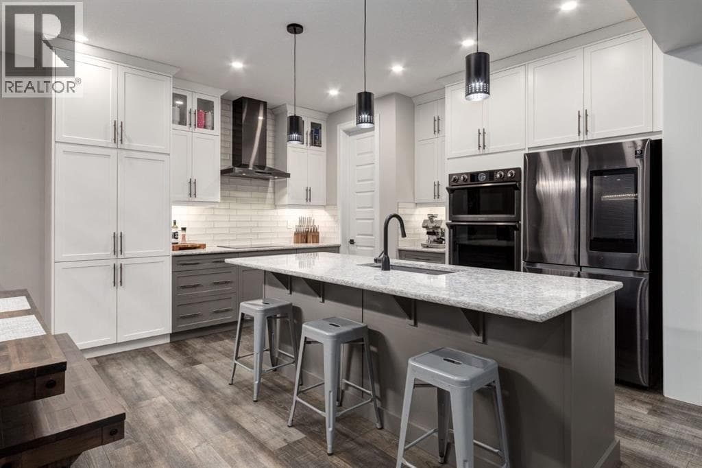 166 Osborne Common SW — photo 3