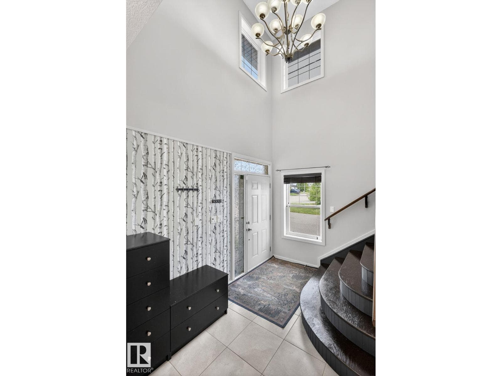 22068 95 AV NW — photo 3