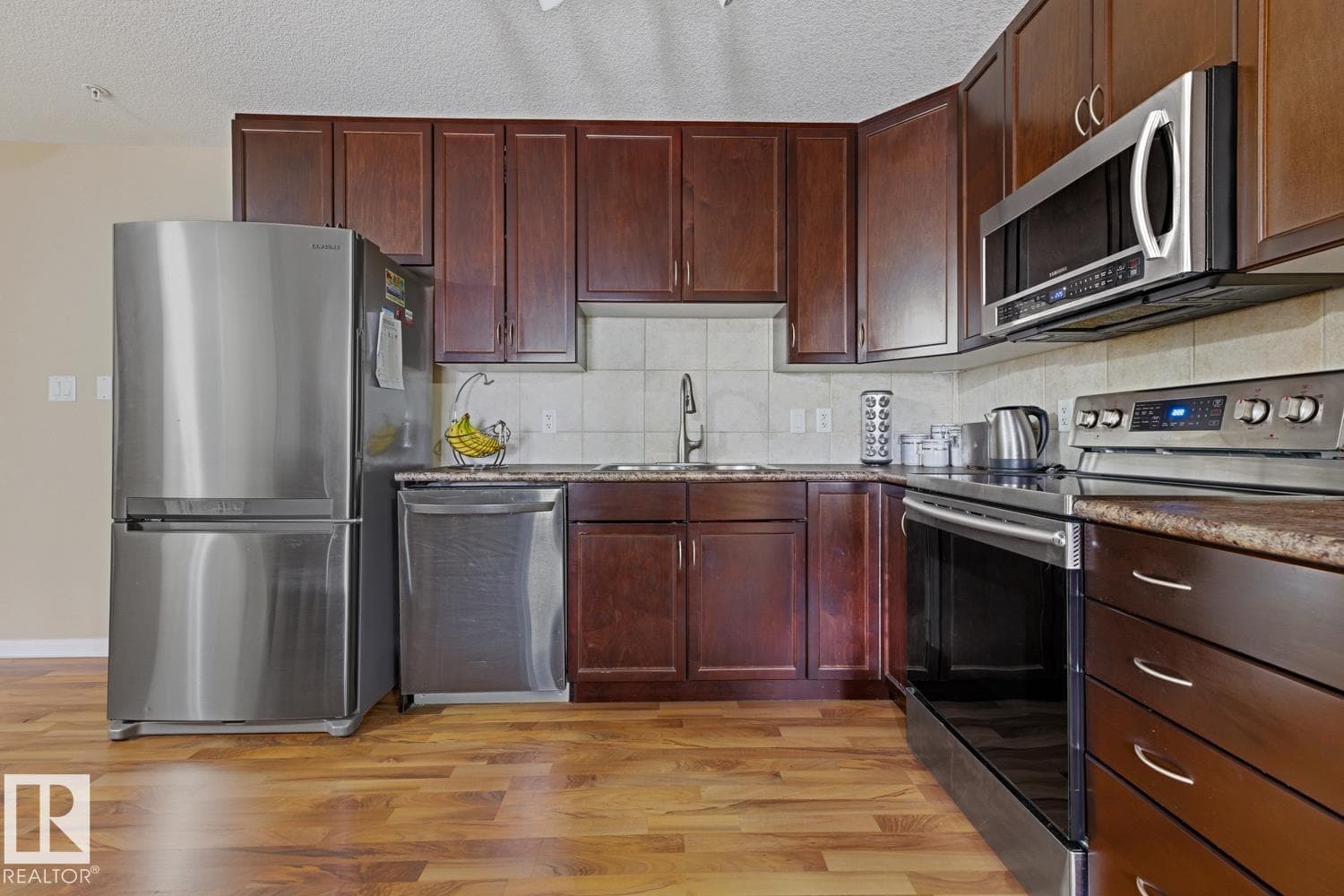 #211 1204 156 Street NW NW — photo 3