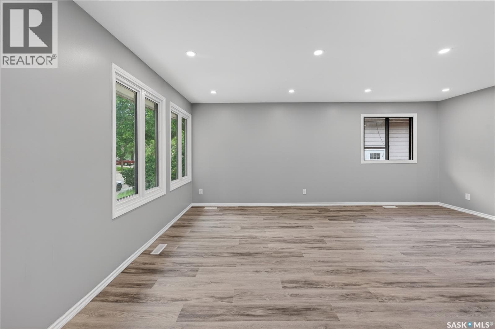 42 Hunt CRESCENT — photo 4