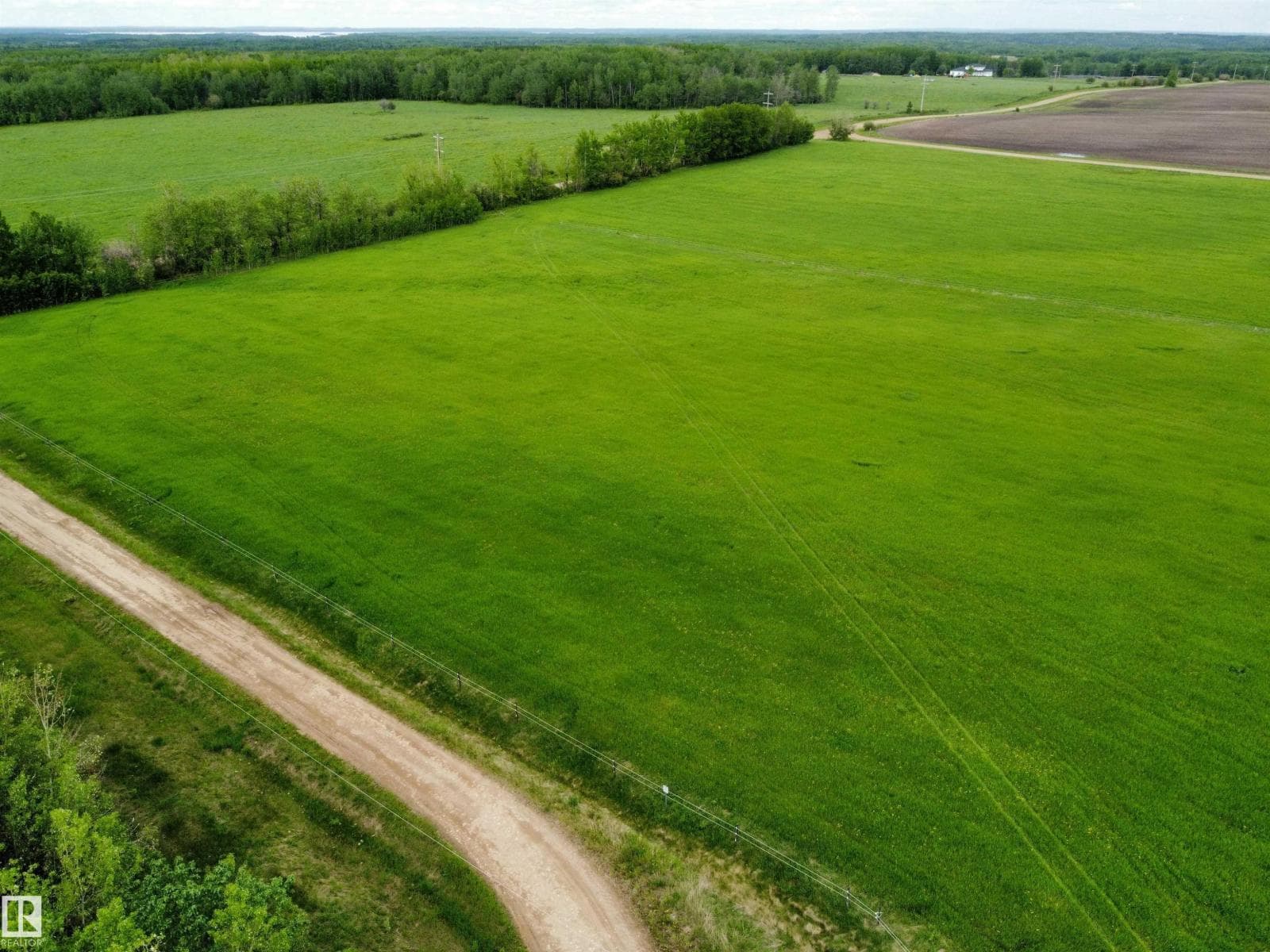 15113 Township Road 670 — photo 3