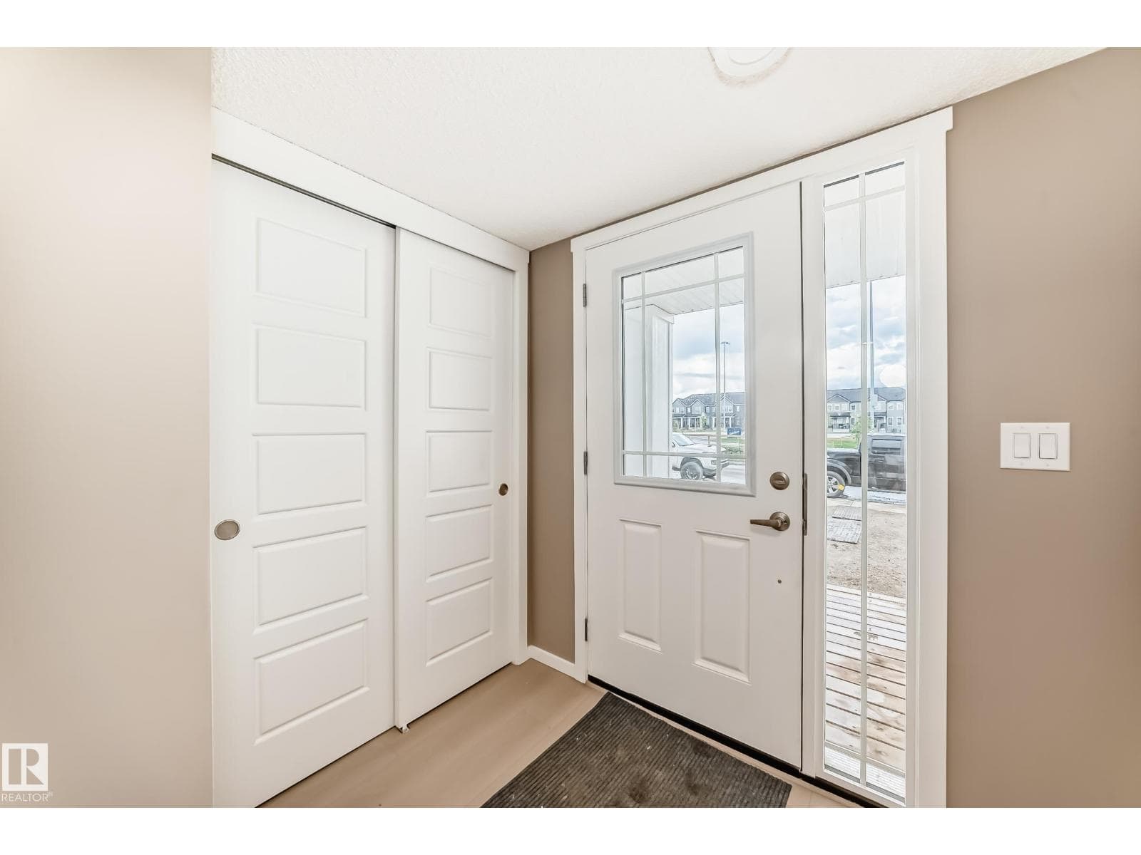 1210 Stoneside RD — photo 5