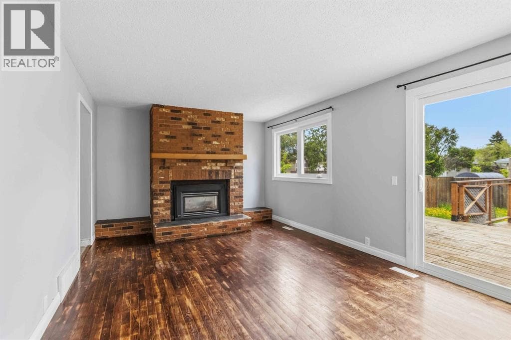 114 A WIndsor Drive — photo 5