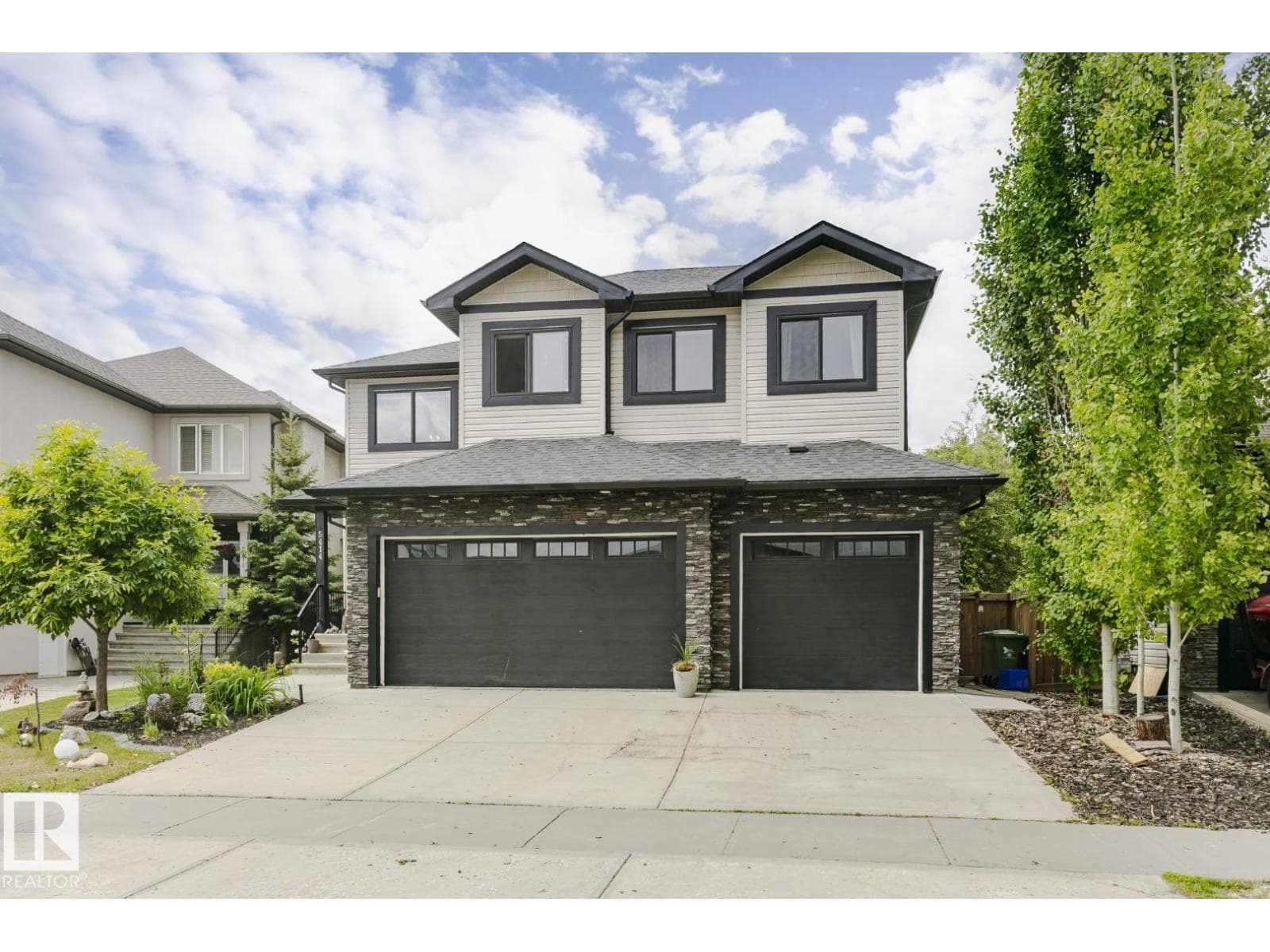 5414 64 ST