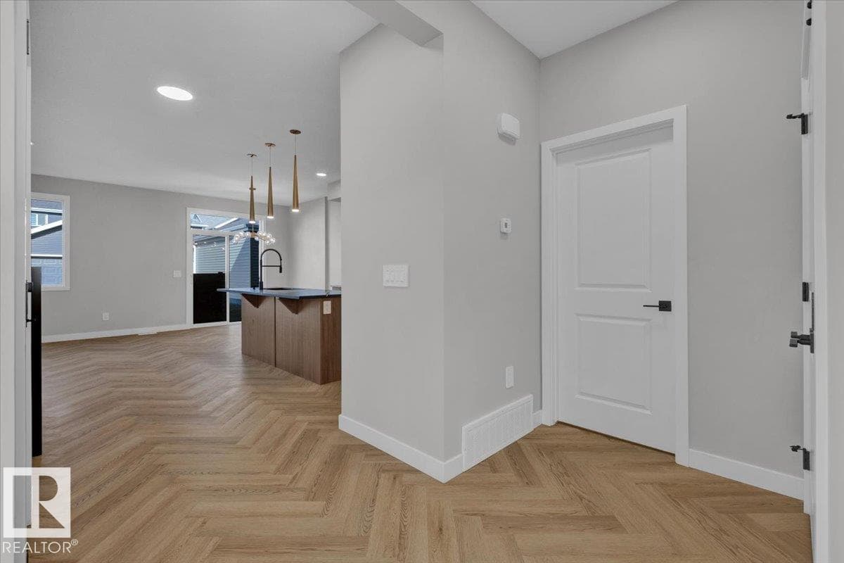 8290 Kiriak LO SW — photo 3