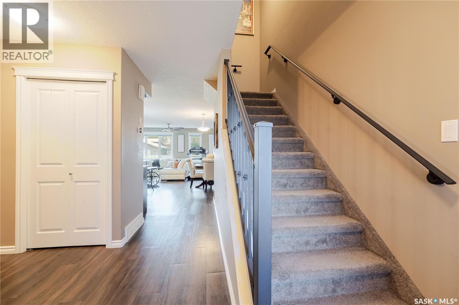 406 940 Bradley STREET — photo 4