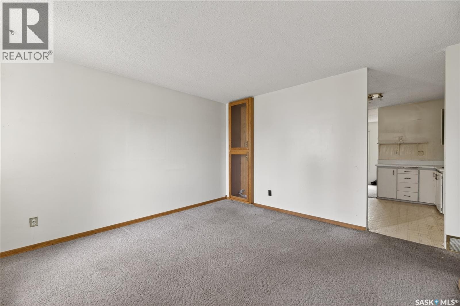 107 Grant STREET — photo 2