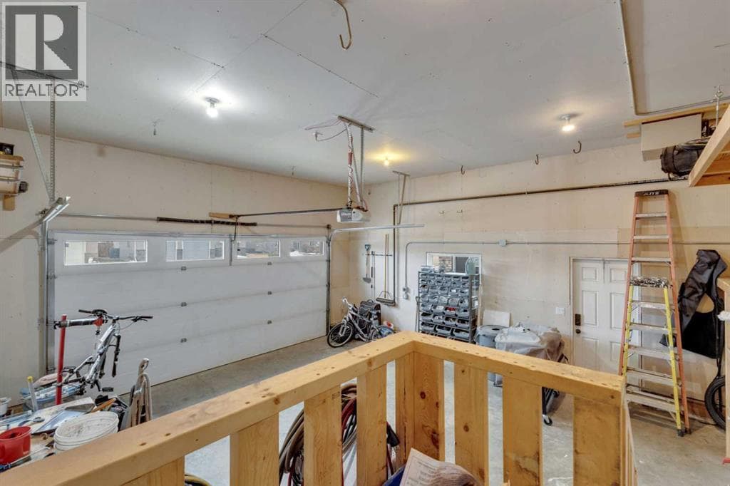 29 Emily Crescent — photo 4